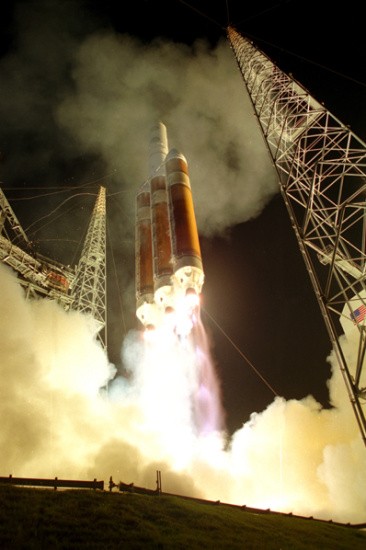 Tên lửa đẩy Delta-4 của Mỹ.