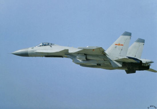 Máy bay chiến đấu J-15 được chọn là máy bay chủ lực của tàu sân bay Trung Quốc.