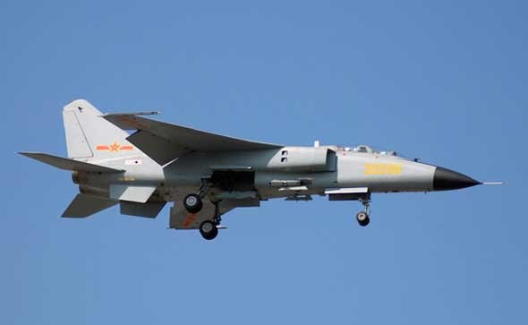 Máy bay chiến đấu ném bom JH-7A của Trung Quốc.