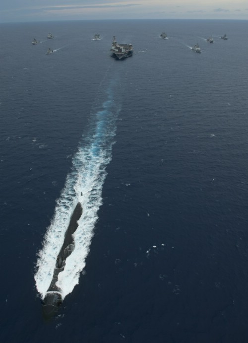 Hải quân Ấn Độ và Mỹ tập trận chung tại vịnh Bengal ngày 7/4/2012.