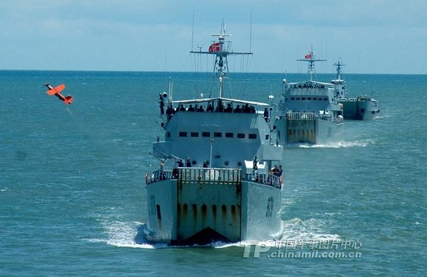 Hạm đội Nam Hải, Hải quân Trung Quốc liên tục diễn tập quân sự trên biển Đông.