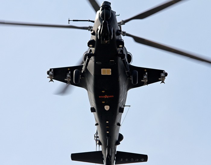 Máy bay trực thăng tấn công WZ-10 của Trung Quốc.
