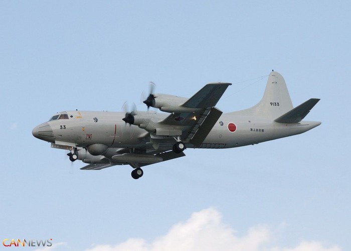 Máy bay do thám OP-3C của Nhật Bản.