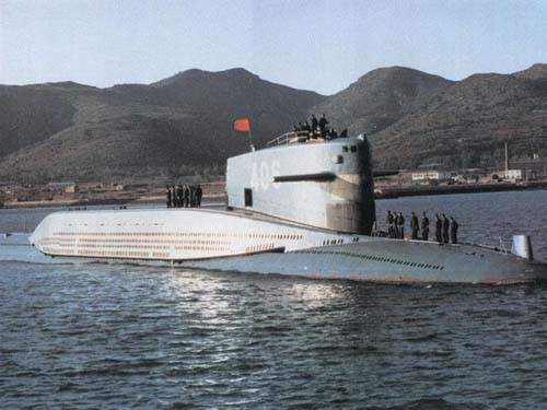 Tàu ngầm hạt nhân trang bị tên lửa chiến lược 094 của Hải quân Trung Quốc.