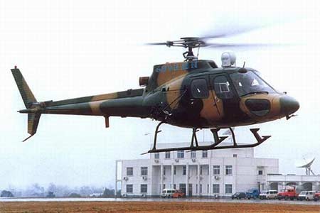 Máy bay trực thăng hạng nhẹ Z-11W của Trung Quốc.