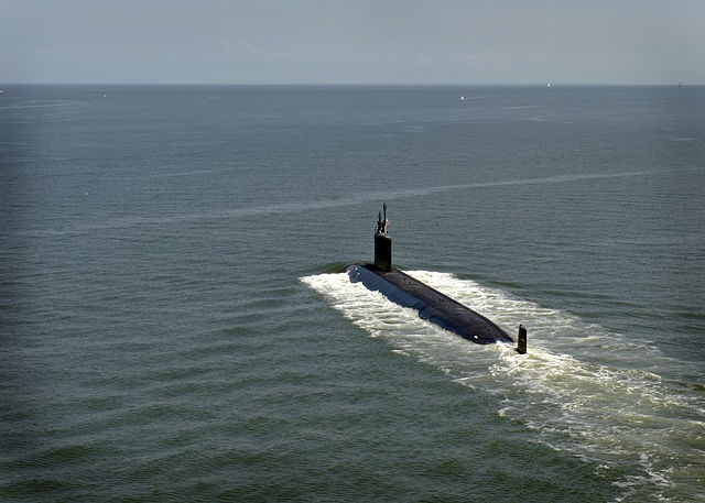 Tàu ngầm hạt nhân tấn công USS California lớp Virginia của Mỹ.