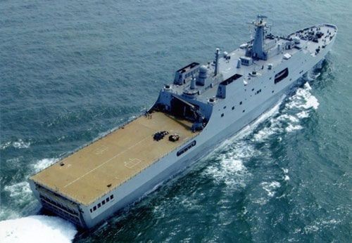 Tàu vận tải đổ bộ Côn Luân Sơn cùng lớp với tàu vận tải đổ bộ Trường Bạch Sơn, Hạm đội Nam Hải.