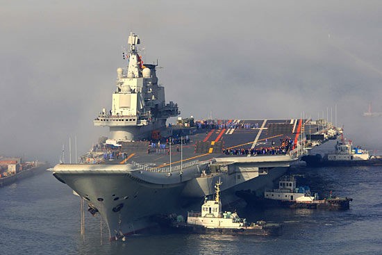 Trung Quốc liên tiếp chạy thử tàu sân bay. Có tin cho rằng, tàu sân bay Varyag sẽ bàn giao cho Hải quân Trung Quốc vào ngày 1/10/2012.