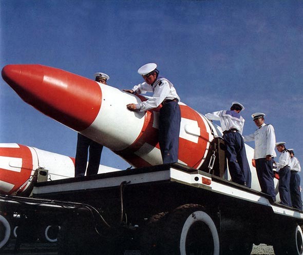 Tên lửa đạn đạo phóng ngầm JL-1
