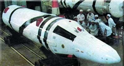 Tên lửa đạn đạo JL-2 trang bị cho tàu ngầm hạt nhân Trung Quốc