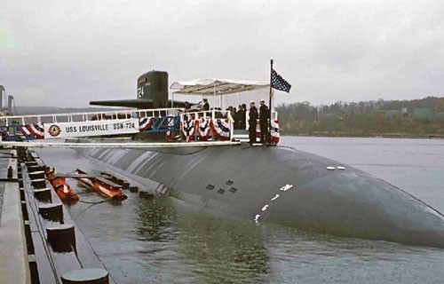 Tàu ngầm hạt nhân tấn công USS Louisville lớp Los Angeles của Hải quân Mỹ