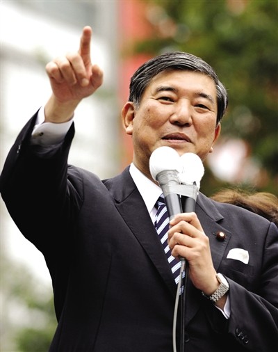Cựu Bộ trưởng Quốc phòng Nhật Bản Shigeru Ishiba: Cần chuyển đổi Lực lượng Phòng vệ thành quân đội chính quy