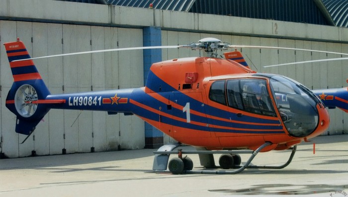 Máy bay trực thăng HC-120 do Trung Quốc-châu Âu hợp tác nghiên cứu chế tạo, sản xuất tại Trung Quốc, đã trang bị cho Quân đội Trung Quốc