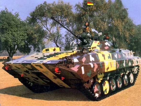Xe chiến đấu bộ binh BMP-2 của Lục quân Ấn Độ, do Nga chế tạo.