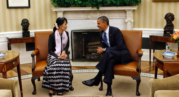 Tổng thống Mỹ Barack Obama vừa hội kiến với nhà lãnh đạo đối lập Myanmar Aung San Suu Kyi
