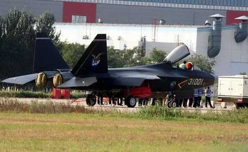 Trung Quốc trở thành quốc gia thứ hai nghiên cứu chế tạo 2 loại máy bay chiến đấu thế hệ thứ năm. Tuy nhiên, tính năng và chất lượng chưa hẳn đã tốt hơn chiến đấu cơ thế hệ 4 của các nước khác