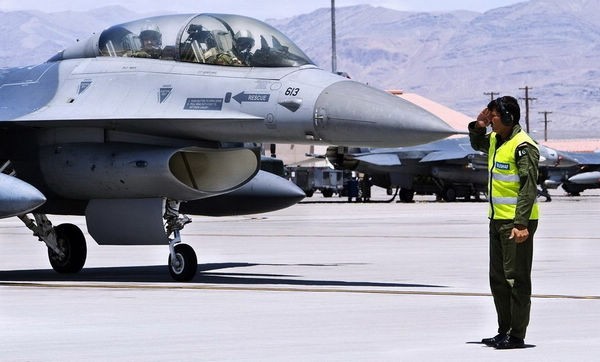 Máy bay chiến đấu F-16 tại căn cứ không quân của Pakistan.