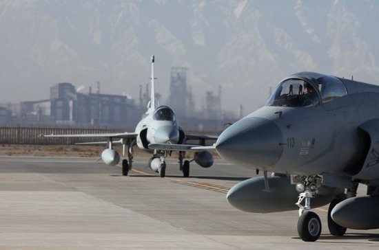 Máy bay chiến đấu JF-17 tại căn cứ Minhas của Không quân Pakistan