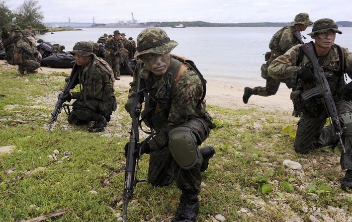 "Lực lượng phòng vệ đảo nhỏ" Nhật Bản vừa diễn tập "đoạt đảo" liên hợp với quân Mỹ tại Guam.