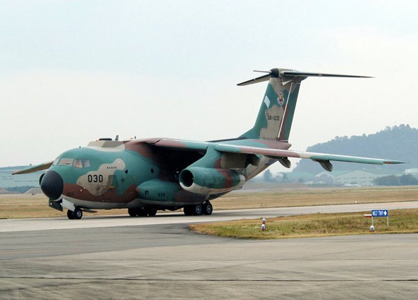 Máy bay vận tải C-1 do Nhật Bản tự sản xuất, trang bị