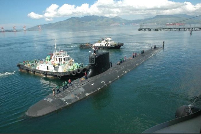Quân đội Mỹ muốn duy trì ưu thế dưới lòng đại dương. Trong hình là tàu ngầm hạt nhân tấn công Hawaii lớp Virginia, Hải quân Mỹ