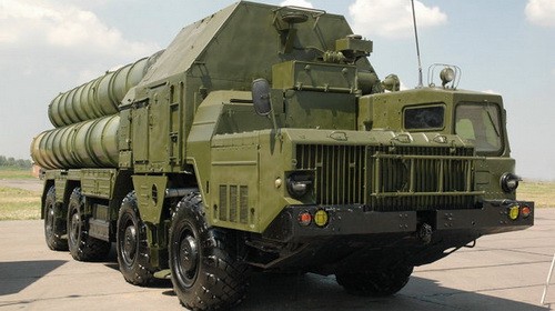 Hệ thống tên lửa đất đối không S-300 của Việt Nam, do Nga chế tạo