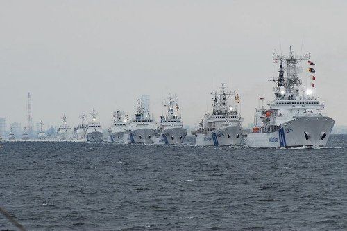 Tàu tuần tra cỡ lớn của Lực lượng Bảo vệ bờ biển Nhật Bản.