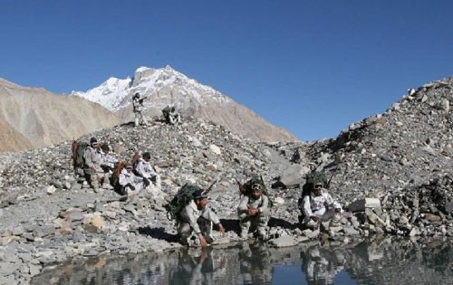 Sư đoàn miền núi tinh nhuệ của Ấn Độ triển khai trên hướng biên giới với Trung Quốc