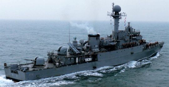 Tàu chiến Cheonan của Hàn Quốc khi còn nguyên vẹn
