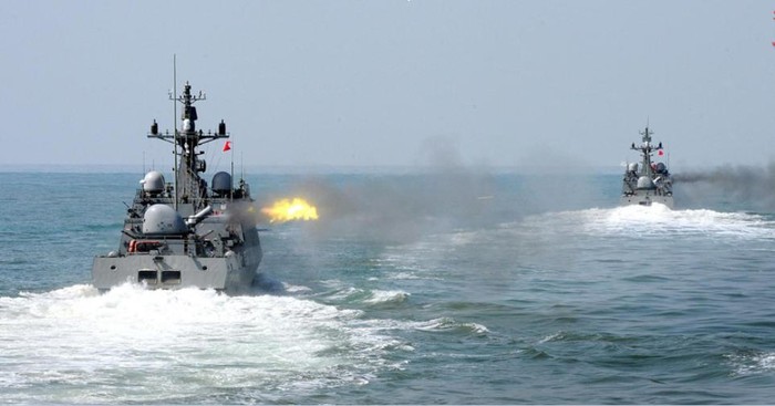 Hải quân Hàn Quốc diễn tập bắn đạn thật kỷ niệm sự kiện đấu pháo đảo Yeonpyeong