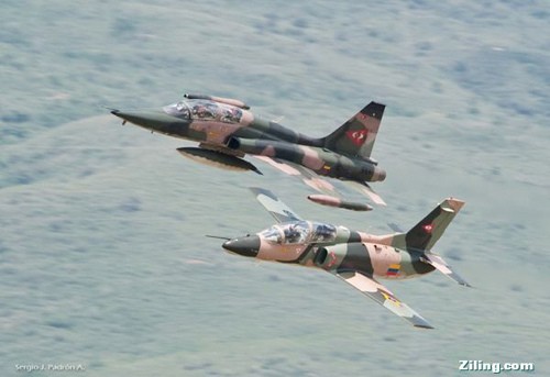 Máy bay huấn luyện K-8 Trung Quốc xuất khẩu cho Venezuela