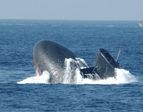 Nhật Bản có thể chế tạo tàu ngầm tiên tiến nhất thế giới. Trong hình là tàu ngầm thông thường lớp Oyashio Nhật Bản