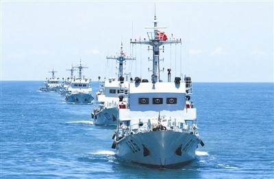 Biên đội tàu chiến Hạm đội Nam Hải - Hải quân Trung Quốc huấn luyện quét ngư lôi.