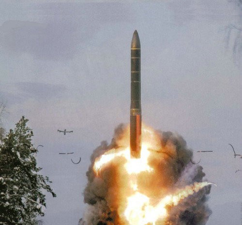 Nga phóng tên lửa đạn đạo xuyên lục địa Topol-M.