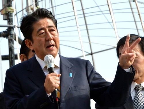 Trong tranh cử, lãnh đạo Đảng Tự do Dân chủ, Thủ tướng Nhật Bản khóa mới, Shinzo Abe luôn tỏ thái độ cứng rắn với Trung Quốc.