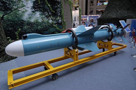Tên lửa hành trình Hùng Phong-2E do Đài Loan tự nghiên cứu chế tạo.