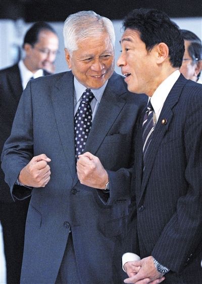 Nhật Bản và Philippines tăng cường liên kết kiềm chế Trung Quốc