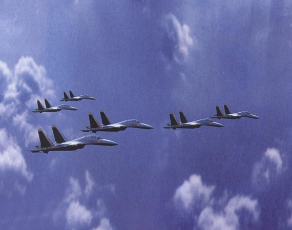 Biên đội máy bay chiến đấu J-11 Không quân Trung Quốc