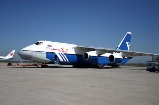 Máy bay vận tải An-124 Ruslan Nga