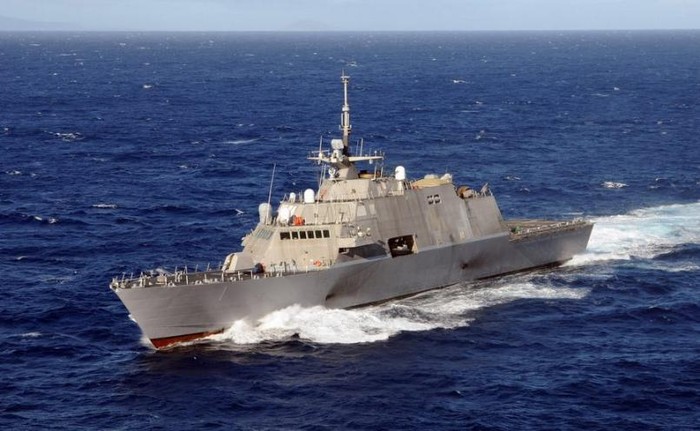 Mỹ điều tàu tuần duyên đến chốt chặn ở eo biển Malacca