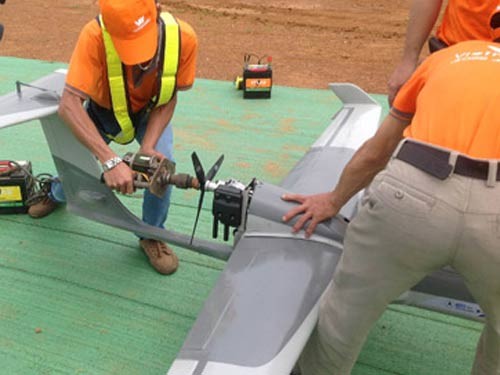 UAV Việt Nam - khởi động cho máy bay