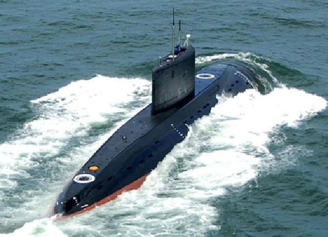 Tàu ngầm diesel lớp Kilo do Nga chế tạo