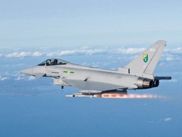 Máy bay chiến đấu Typhoon của châu Âu có năng lực tác chiến mạnh