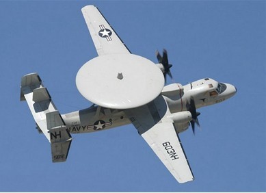 Máy bay cảnh báo sớm E-2C của quân Mỹ