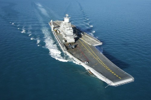 Tàu sân bay Vikramaditya, Hải quân Ấn Độ, được Nga cải tạo.