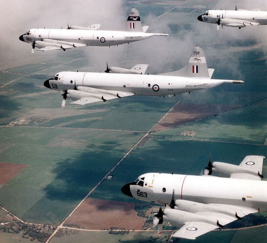 Máy bay tuần tra săn ngầm P-3C do Mỹ chế tạo