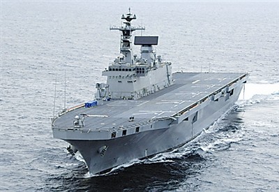 Tàu tấn công đổ bộ Dokdo của Hải quân Hàn Quốc