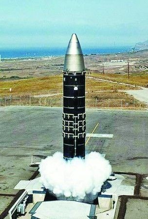 Tên lửa hạt nhân của Mỹ (ảnh minh hoạ)