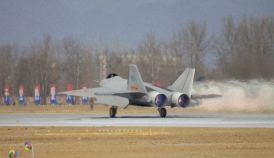 Máy bay chiến đấu tàng hình J-18 Trung Quốc (do dân mạng tuyên truyền - ảnh minh họa)