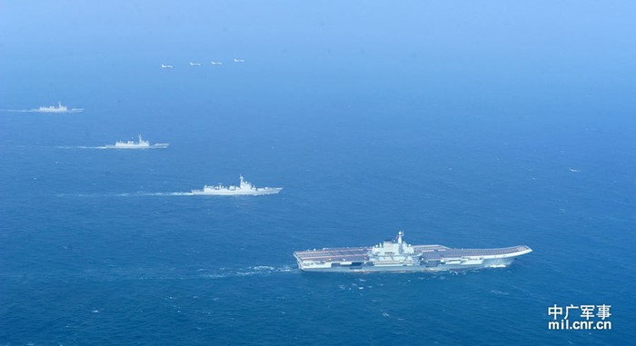 Biên đội tàu sân bay Liêu Ninh trên Biển Đông